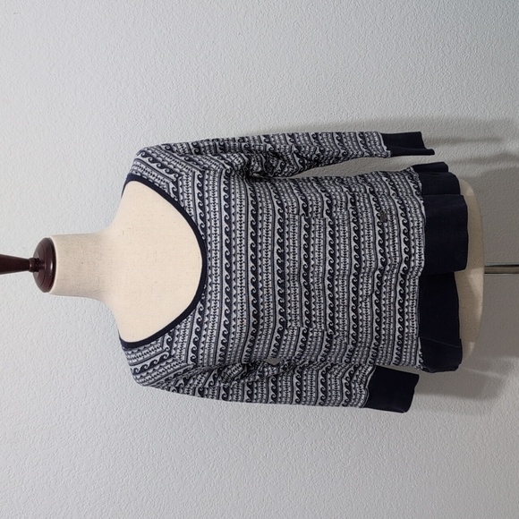 Roxy Open Back Sweater Top Kangaroo Pocket Size Med Navy Blue White Wave Print - Picture 3 of 14